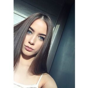 Meet your Posher, Jasmine